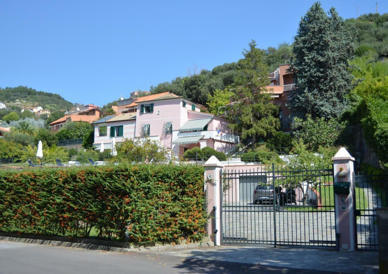 Rosmarino Couette-café Celle Ligure